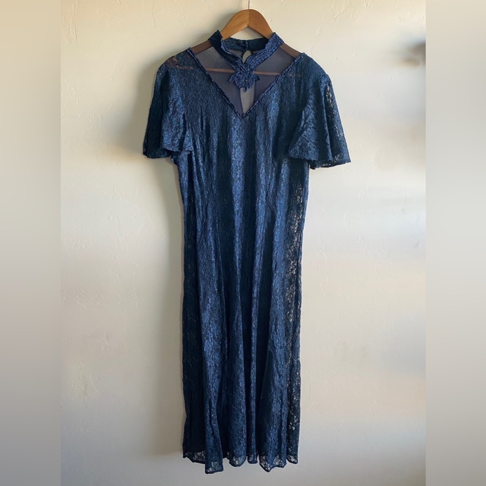 Vintage Dawn Joy Fashion - Navy Blue Lace dress - Picture 3 of 16